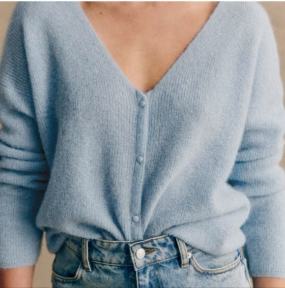 ​Sézane Barry Jumper Light Blue Cardigan French Girl Quiet Luxury Knit Soft Cozy - Picture 3 of 15
